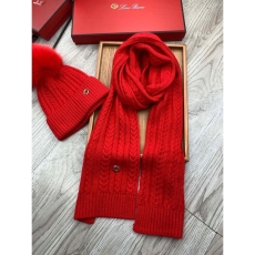 Loro Piana Caps Scarfs